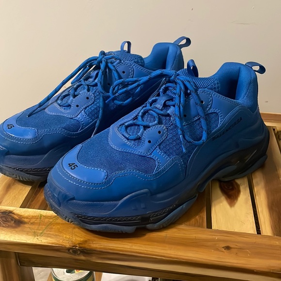 balenciaga triple s poshmark